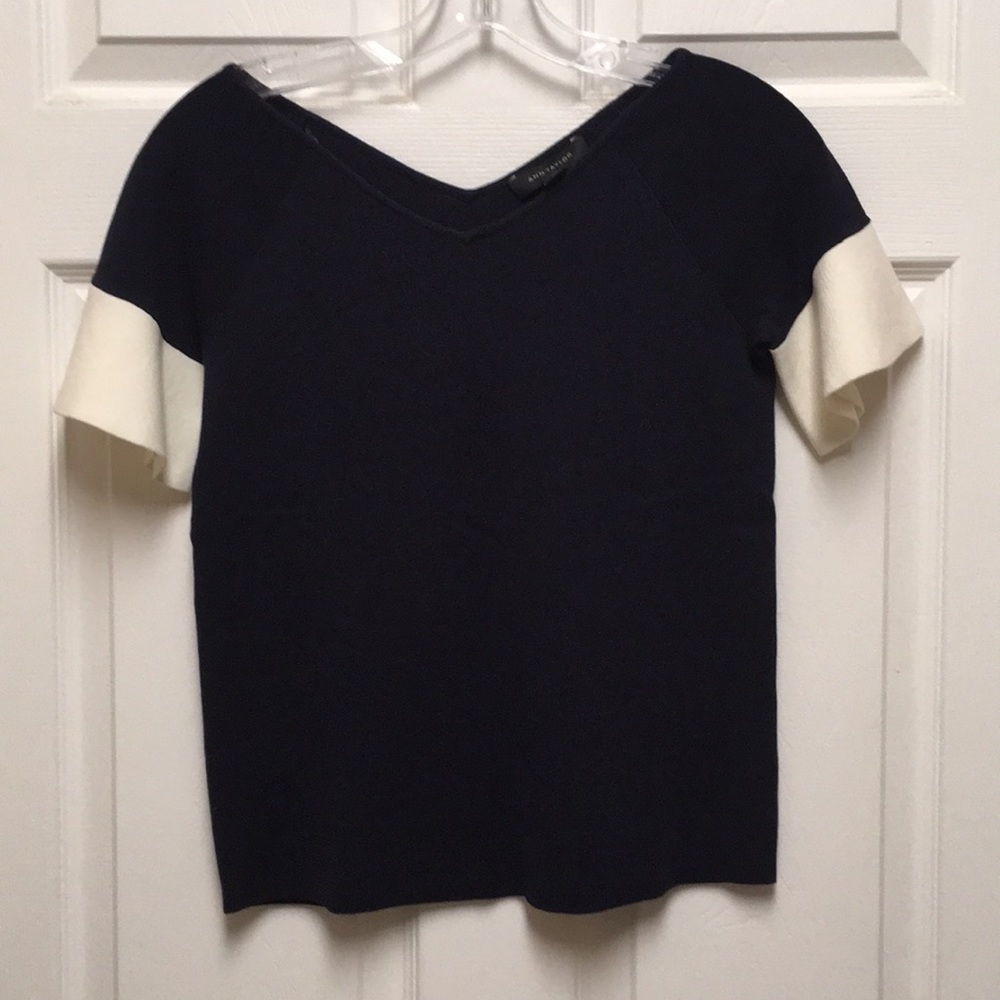 Ruffle short sleeve top,size-S,navy ,double v-neck